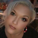 Stephanie Slone-hall - @slonehall - Instagram