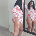 Stephanie Strait - @stephanie.strait.142 - Instagram