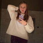 Stephanie Windall - @stephanie.windall26 - Instagram