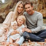 Stephanie Walker - @stephiewalk - Instagram