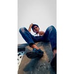 Stephen Abrams - @qossaydelias - Instagram
