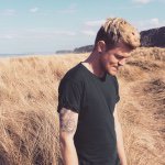 Stephen Bloomer - @dumbf38 - Instagram