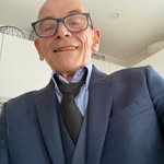 Stephen Bray - @stephenbray76 - Instagram