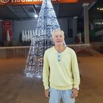 Stephen Devine - @stephen.devine.33 - Instagram