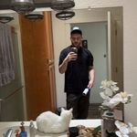 Stephen English - @blackfridges - Instagram