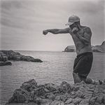 Steven Falcón | Clases de Boxeo - @laviejaescuela.pe - Instagram