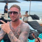 Stephen Hall - @stephen.hally91 - Instagram