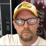 Richard Stephen Harsh Jr. - @harshjr.richard - Instagram
