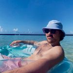 Stephen Hawco - @stephenhawco - Instagram
