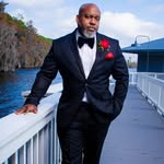 Stephen Lamont Townsend - @townhouse95 - Instagram
