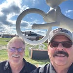 Steve Lanz - @36.12075 - Instagram