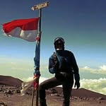 Arya Willona Gantara - @stevemc.candless - Instagram