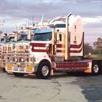 Steve & Lisa McKelvey - @mckelveylivestockhaulage - Instagram