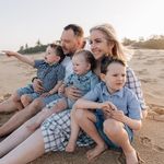 Steven Bloomer - @bloomsdog - Instagram