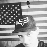 Steven Dove - @stevendovezero0 - Instagram