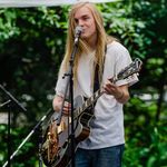 Steven Large - @live_acoustic_guitar - Instagram