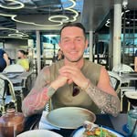 Steven Walker - @steviewalks85 - Instagram