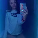 Stevie Hicks - @stevie.e.e.e - Instagram