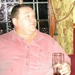 Stewart Strong - @steweywewey - Instagram