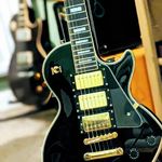 Stuart Douglas - @uk_guitar_guy - Instagram