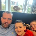 Stuart Mills - @stuart.mills.16 - Instagram