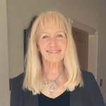 Sue Cooke - @sue_does_art - Instagram