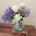 sue parry - @the.wonky.flower.vase - Instagram