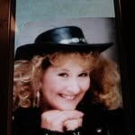 Sue Peck - @suesbrowneyes - Instagram