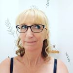 Sue Roche Illustration - @suerocheillustrations - Instagram