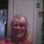 Sue Shanks - @sue.shanks.52 - Instagram