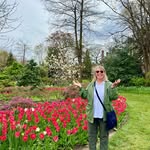 Sue B - @happystitchersue - Instagram