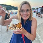Suzie Stromberg - @suestromberg - Instagram