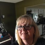 Sue Vernon - @peachsev - Instagram