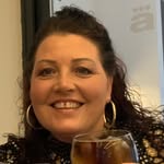 Sue Wainwright - @22caratgold - Instagram