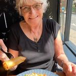 Sue Watts - @suehoyland - Instagram