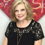 Suellen Moore - @suemoo47 - Instagram