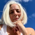 Susan Agger - @twozerz - Instagram