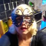 Susan binns - @sisanqueen - Instagram