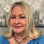 Susan Broberg Blakemore - @wait4meplz - Instagram