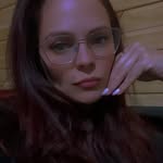 Susan Kari Brum - @karennachelli91 - Instagram