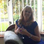 Susan Devlin - @susancara1 - Instagram