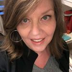 Susan McDade Trussell - @comsusanmcda - Instagram