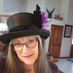 Susan Mone - @cottagecrone - Instagram