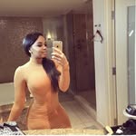 Suskinni - @susanreeves1122 - Instagram