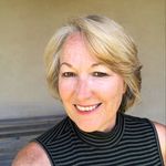 @susannelyons - Instagram