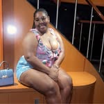 Susie Rowe - @susie_bougie6128 - Instagram