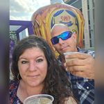 Suzanne Ackerman - @suzieq18218 - Instagram