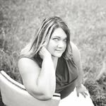 Suzanne Cuff - @midlifelivingreal - Instagram