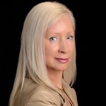 DrSuzanne Ballard - @suzanne_holt_ballard - Instagram