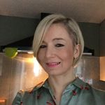 Suzanne Bates - @suzannebates76 - Instagram